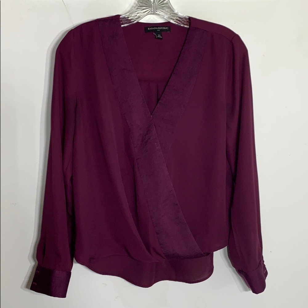 Banana republic Long sleeve Pieced wrap elderberry glow top blouse xs women’s